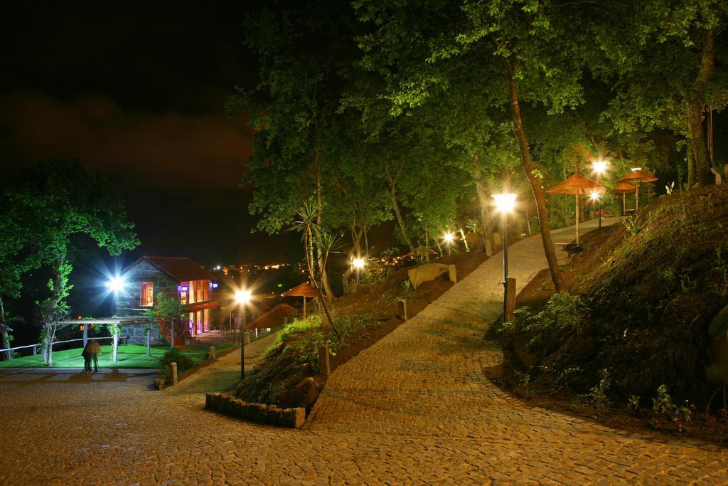 הוילה Vila da Lixa Quinta Da Costa מראה חיצוני תמונה